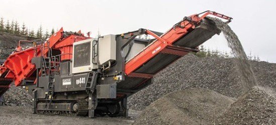 Sandvik QH441 Mobile cone crusher working on hard rock